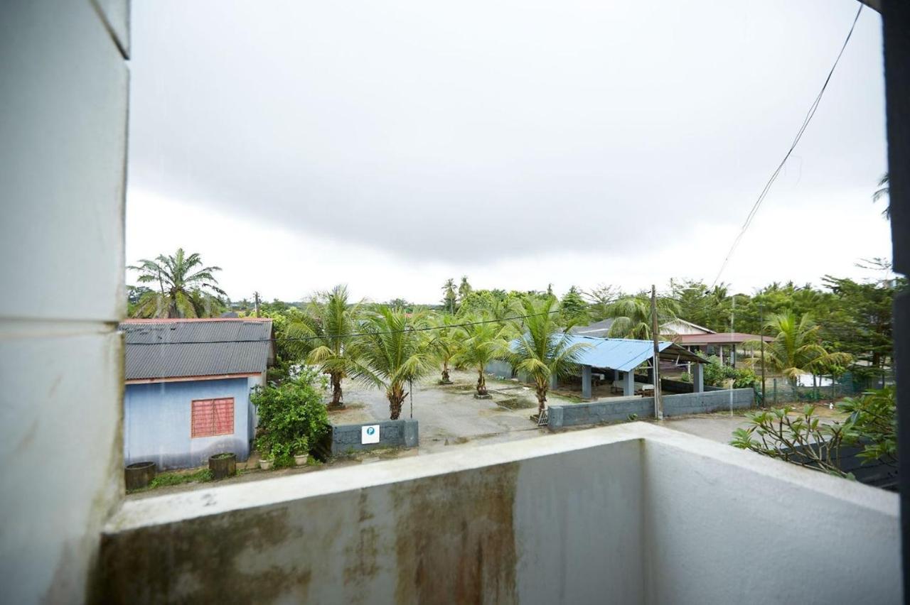 Beserah yakınında 5500m2 stüdyo , 1 banyolu Kampung Sungai Karang Dış mekan fotoğraf