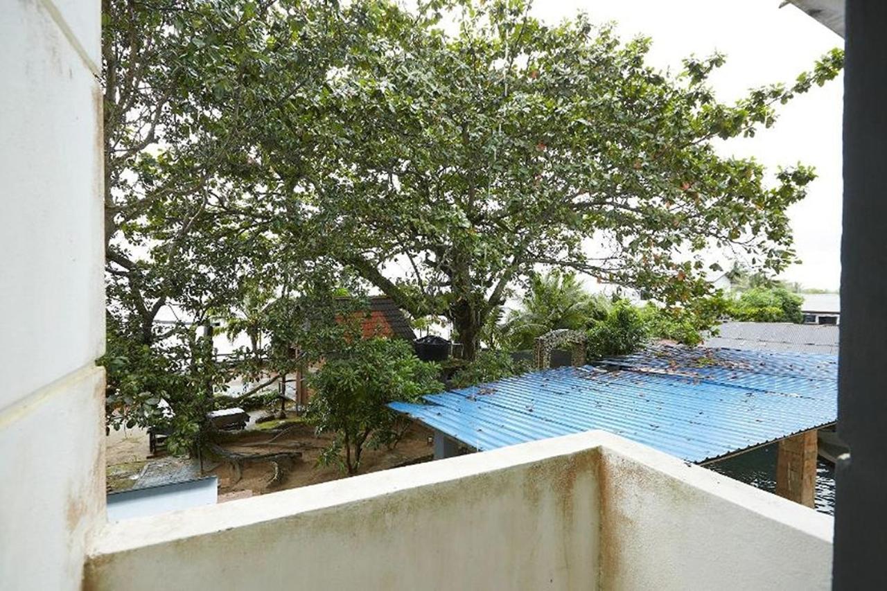 Beserah yakınında 5500m2 stüdyo , 1 banyolu Kampung Sungai Karang Dış mekan fotoğraf
